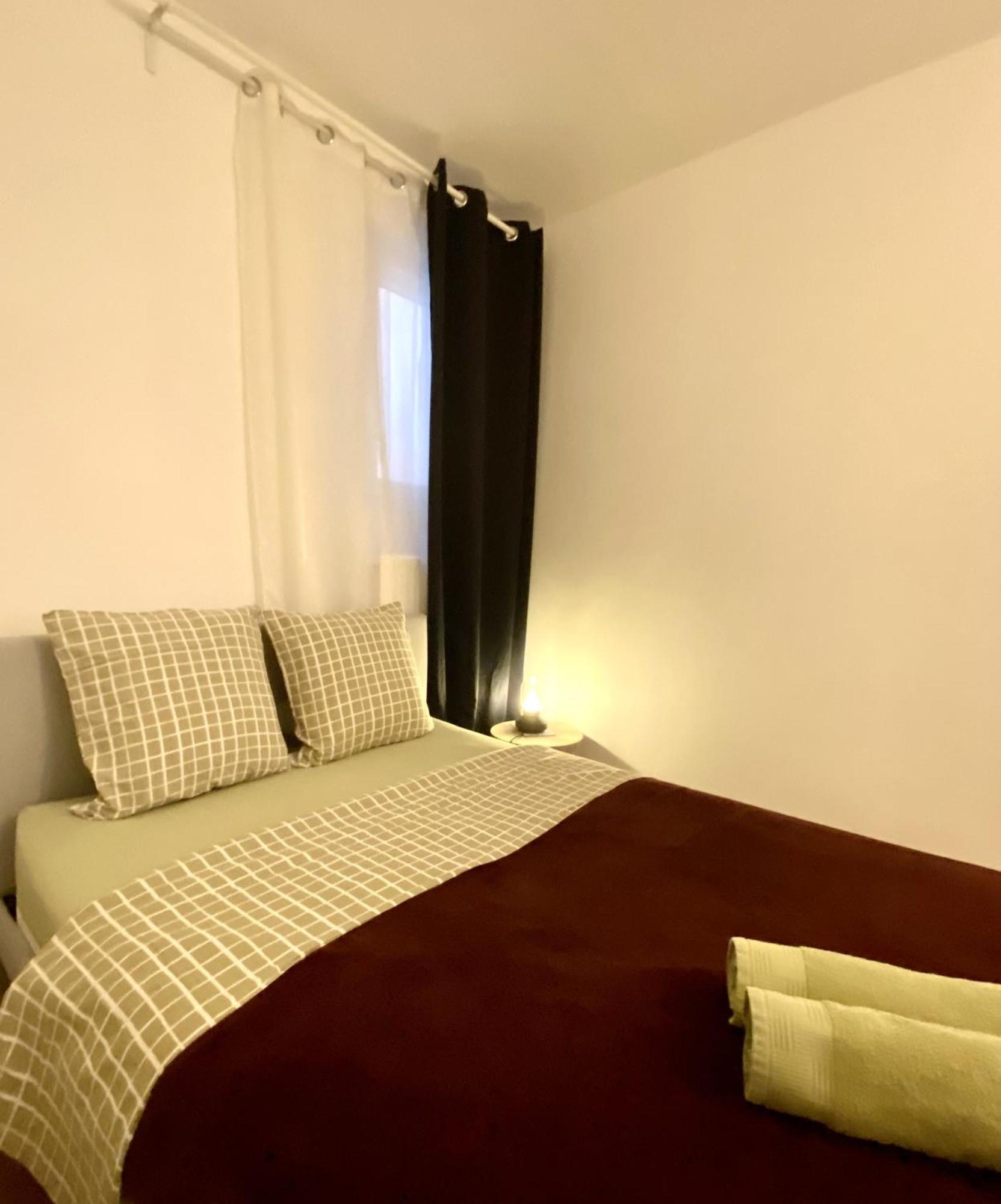 La Vaca T3 Standing Climatisation Wifi Netflix Coeur Historique Apartment Beziers Bagian luar foto